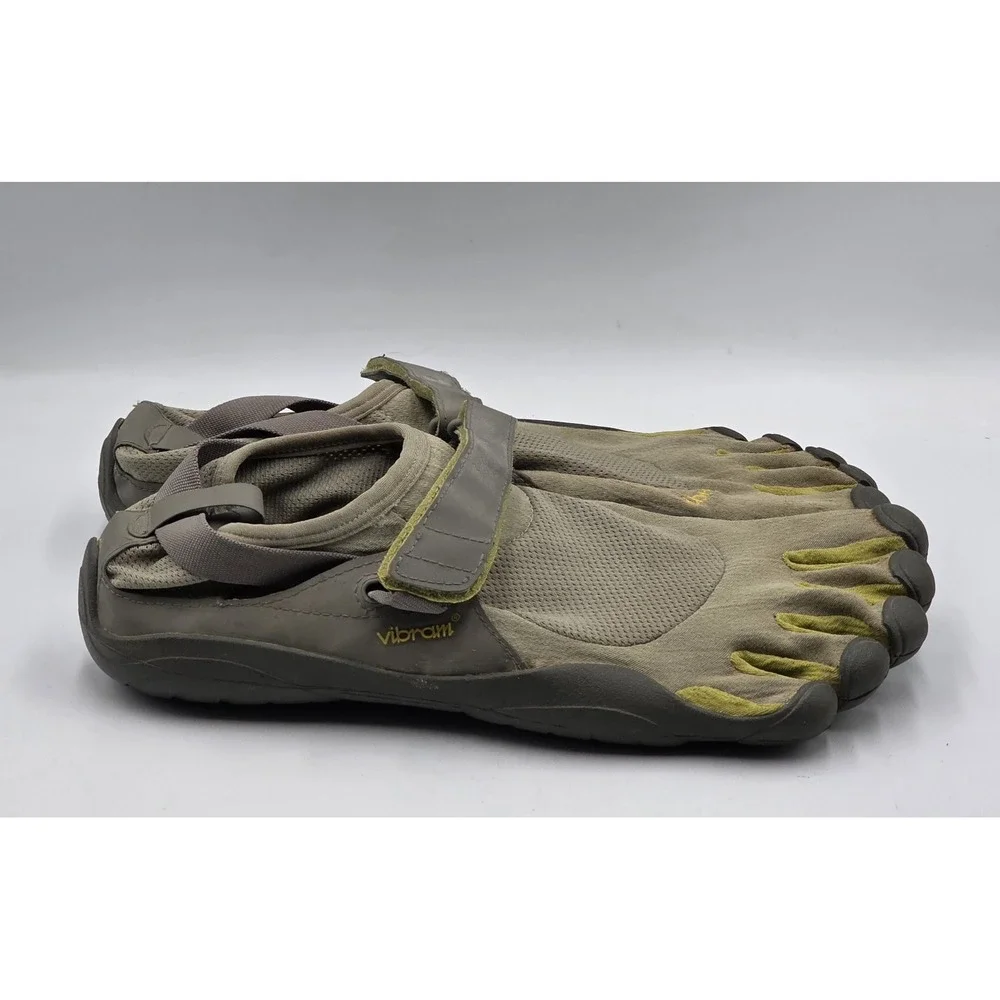 Vibram FiveFingers KSO Barefoot Shoes - Men's Size 44 (Grey/Lime)